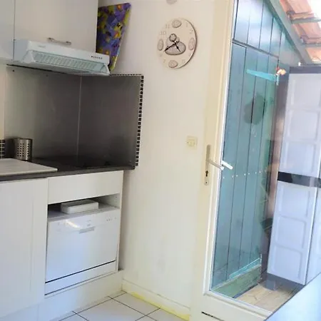 Σαλέ Three-bedroom Chalet 45m² Gujan-Mestras
