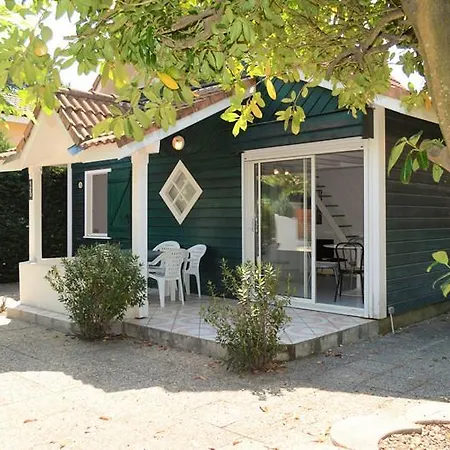 Σαλέ Three-bedroom Chalet 45m² *